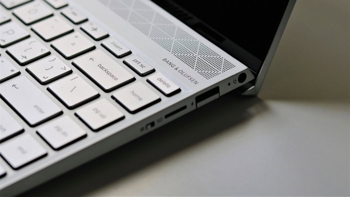 Close up of HP laptop keyboard and speaker grille