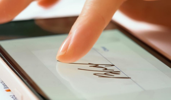 Close up of signature on smartphone