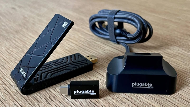 Plugable USB Wi Fi adapter kit and extension cradle