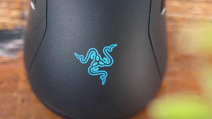 Razer Viper Ultimate Close up