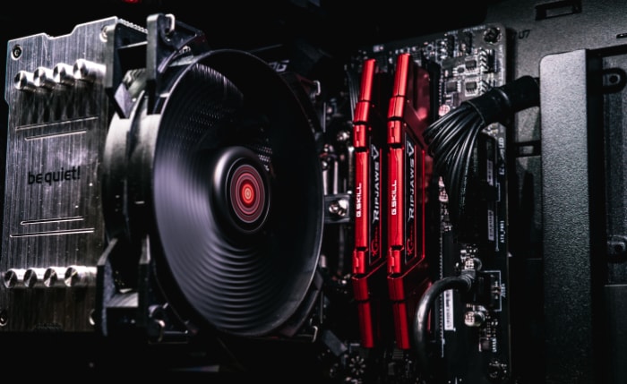Red RAM on motherboard
