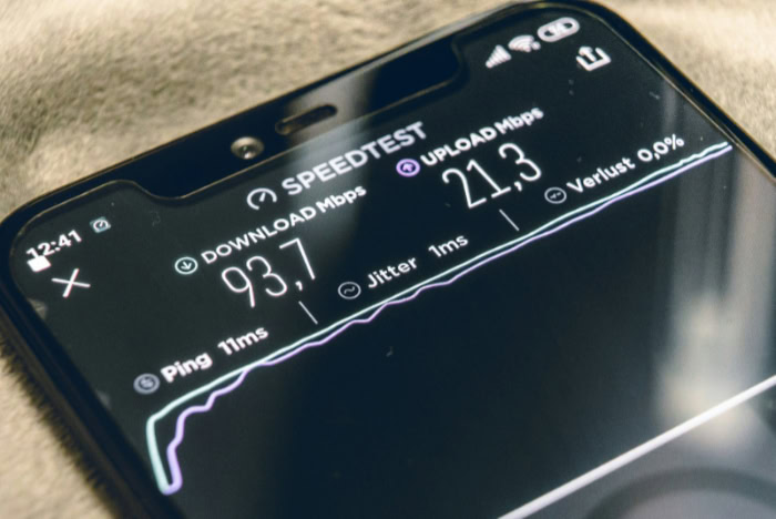 Smartphone screen showing internet speed test results