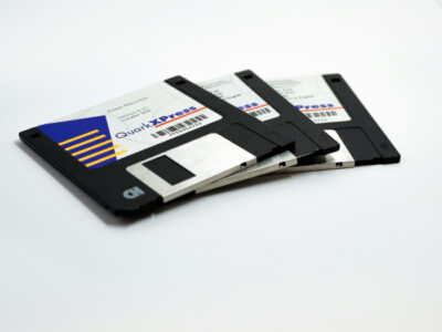 What Is a Floppy Disk Drive? How It Shaped Early Computing