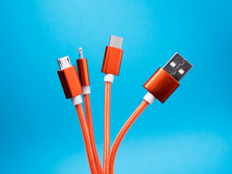 Micro USB Vs. USB C - Tech Review Advisor