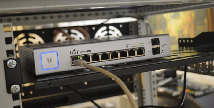 White Unifi switch PoE plugged in