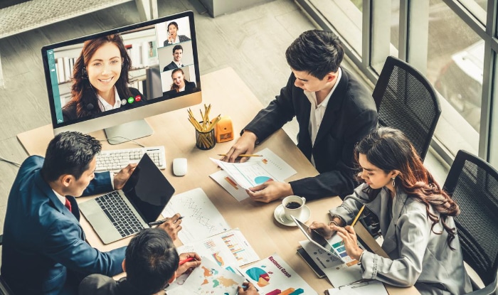 Video conferencing while doing analytics