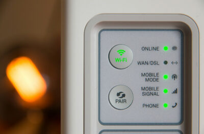 Light Curve Internet Router How Does Fiber Optic Internet Work? The Physics of Light